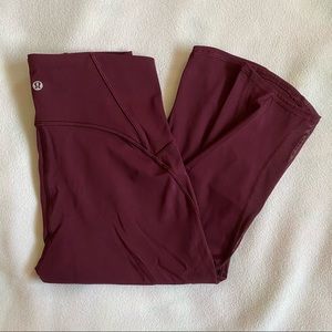 Lululemon Cropped Maroon Active Leggings, Size 6